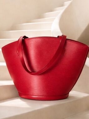LOUIS VUITTON EPI SAINT JACQUES LARGE SHOULDER BAG.